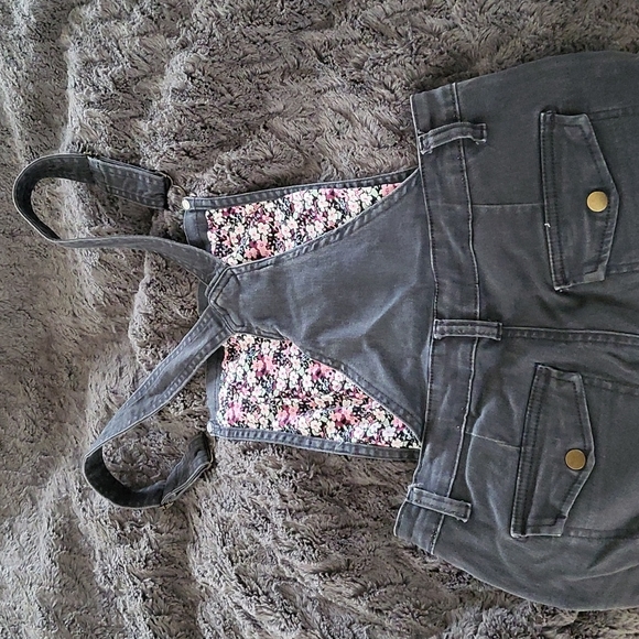 Overalls - Picture 3 of 3